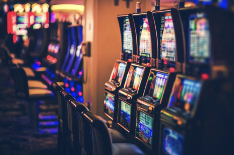Symbolism and Imagery in Slot Machines: A Literary Analysis